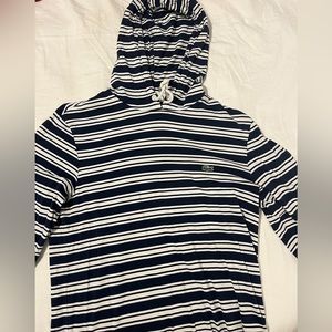Men’s small Lacoste hoodie. Light weight